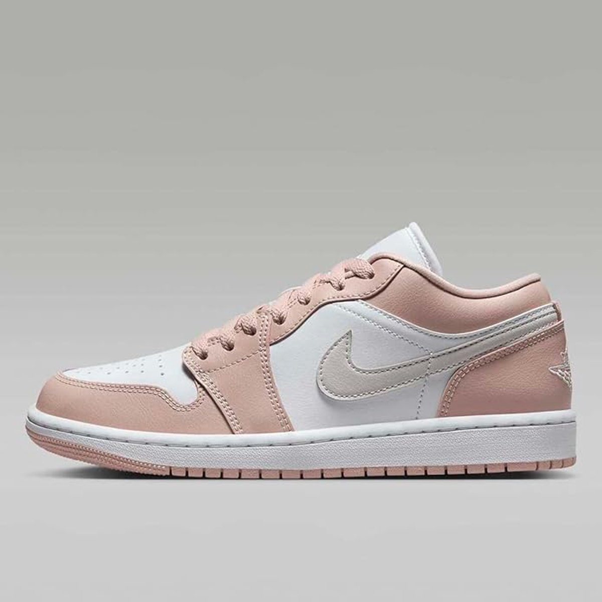 Nike air Jordan 1 Beige