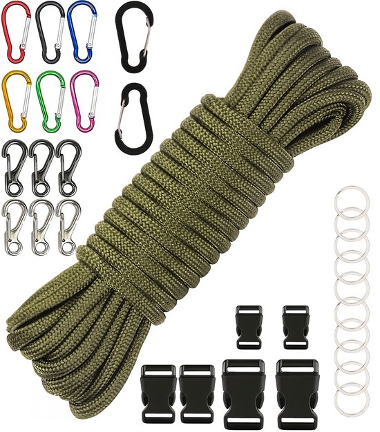 Militair groen paracord met diverse karabijnhaken, gespen, naalden en sleutelringen.