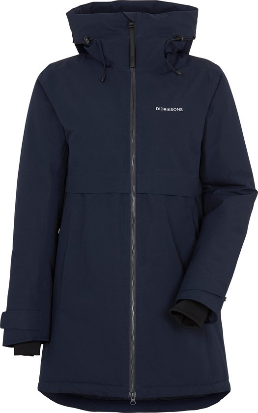Une parka bleu nuit pour femme Didriksons avec fermeture éclair.