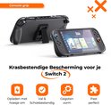 Zwarte console grip voor Switch 2, met standfunctie en bescherming tegen krassen.