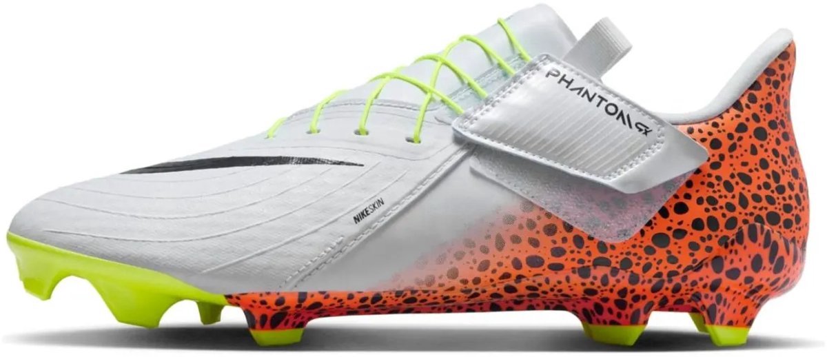 Nike Phantom GX II Acad - Voetbalschoen - Limited Edition - Wit/Panterprint Maat 45.5