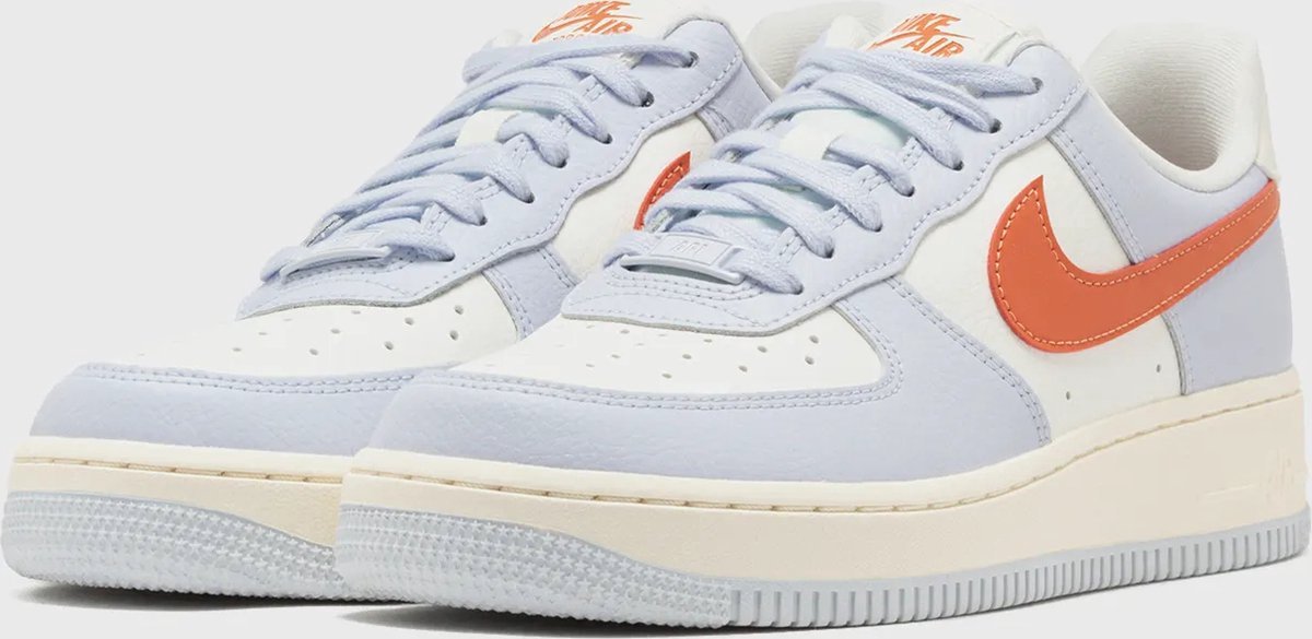 Nike Air Force 1 Low '07 Lichtblauw