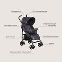 Grijze buggy met labels: XXL kap, verstelbare zitting, ruime mand, voetensteun, vering, duurzame wielen.