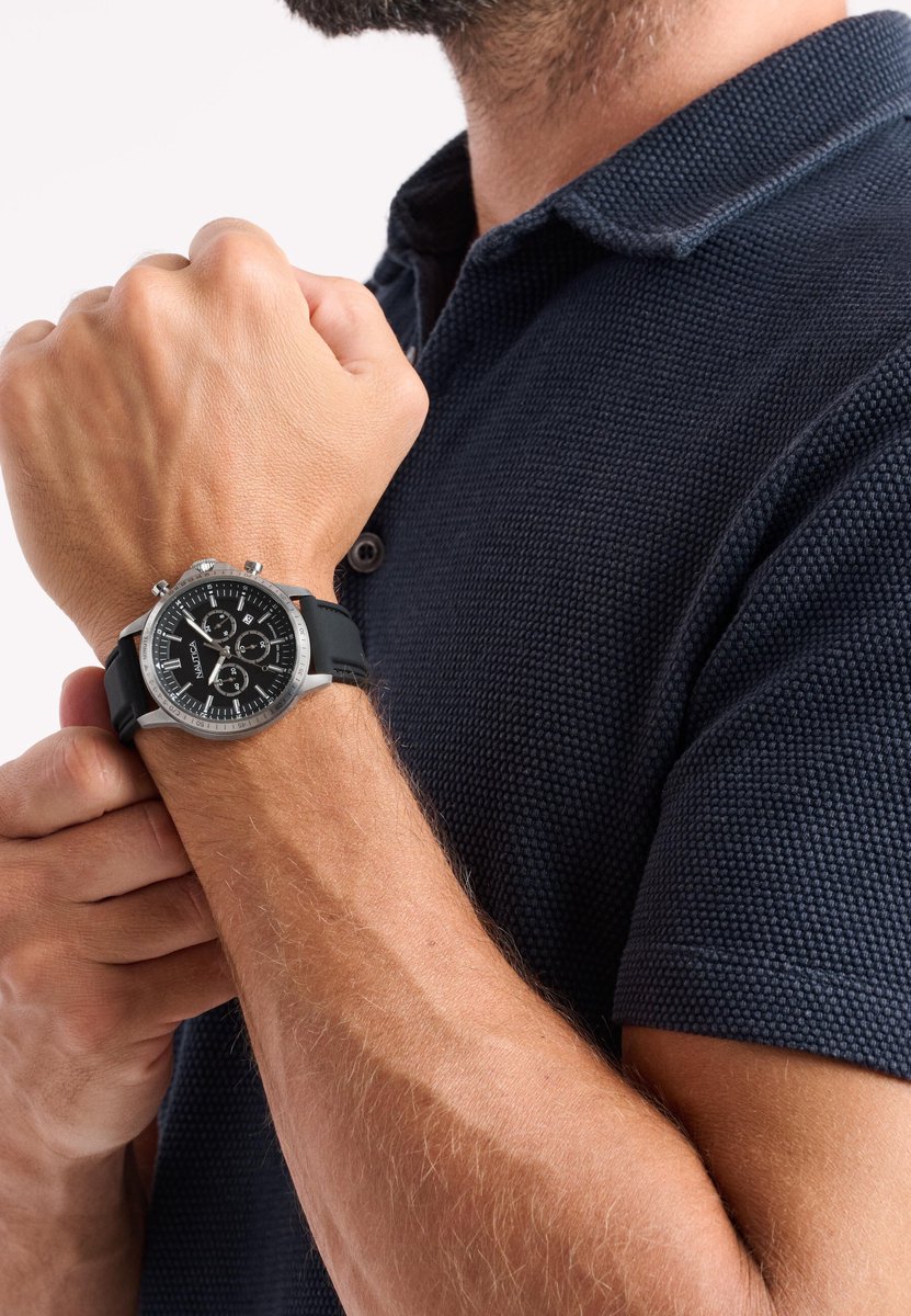 Nautica Nct Blueocean Quartz Chronograaf Horloge Zwart Kast: 100% Roestvrij Staal. Armband: 100% Siliconen 45 NAPBOS501, NAPBOS502, NAPBOS503, NAPBOS504