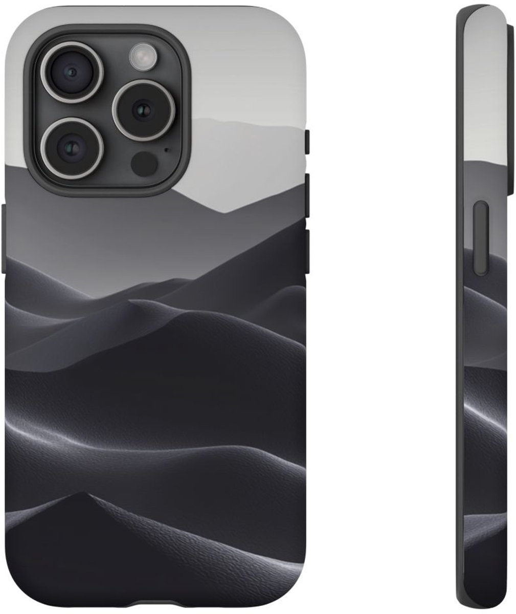 Donker Glooiend Bergenlandschap – Telefoonhoesje Geschikt voor iPhone 15 Pro