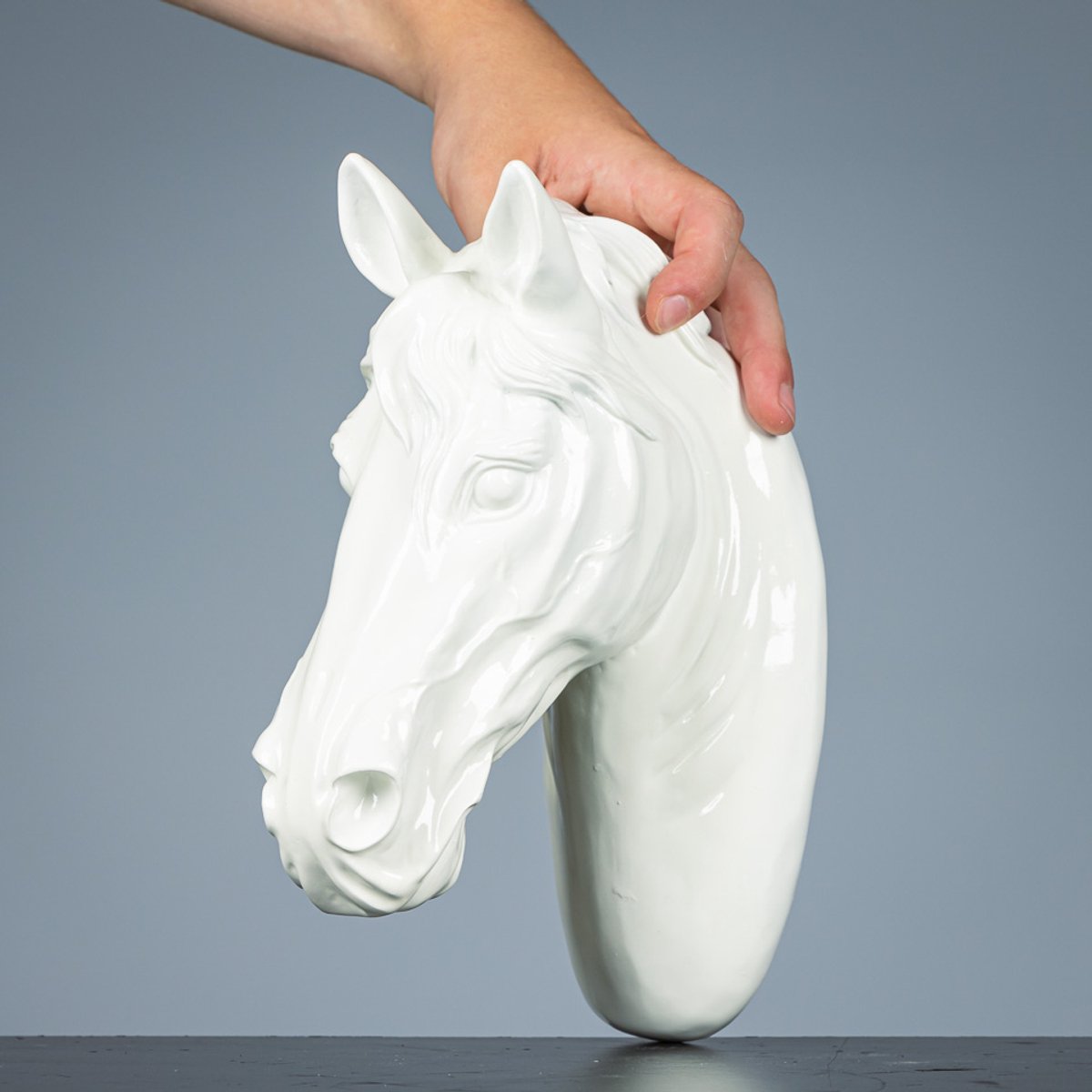 Wit Paardenhoofd – Elegant en Krachtig Decoratief wandsculptuur - Glanzend Polyresin - 140114w