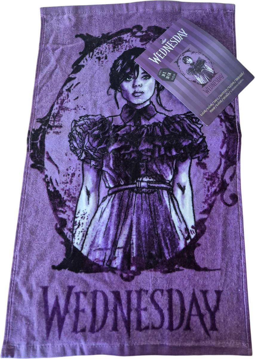 Wednesday Addams gastendoekje