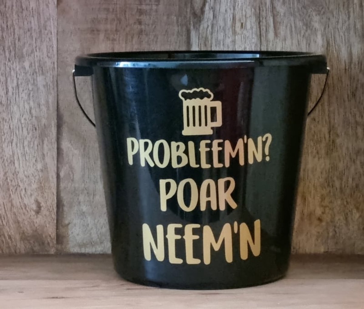 Cadeau emmer. Probleem poar neem'n. Bouwemmer 12 Liter