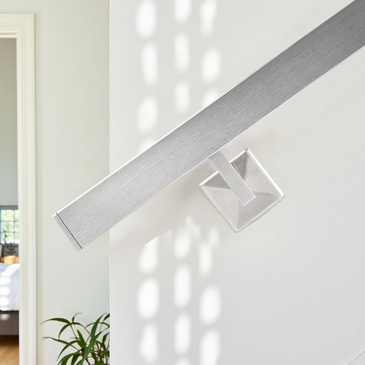 Trapleuning Geborsteld RVS – Vierkant (40 x 40 mm) – Lengte: 100 cm – Inclusief 2 rvs leuninghouders