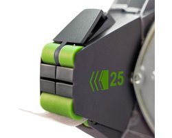 QuiP25 tape dispenser voor afplakken 25mm brede tape