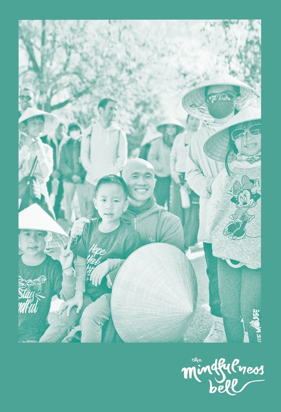 The Mindfulness Bell 91: Mindfulness & Public Health, 2023 - cover