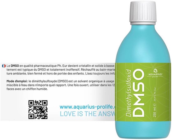 Turquoise fles met groen label, met de tekst 'Dimethylsulfoxide DMSO' en 'AQUARIUS pro life'.