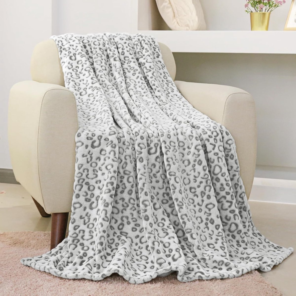 Famanu - Flanellen fleece plaid, lichtgewicht, gezellige pluche microvezel spreien voor volwassenen, 150 x 200 cm, grijs