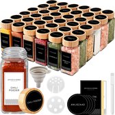 36 Pots d'herbes aromatiques en Verres Carrés avec Couvercle en Bamboe - Shaker à Épices - Ensemble Complet avec Couvercles Saupoudrés, Autocollants Pré-Imprimés et Entonnoir - Contenu 120 ml - 10,5 x 4,3 cm