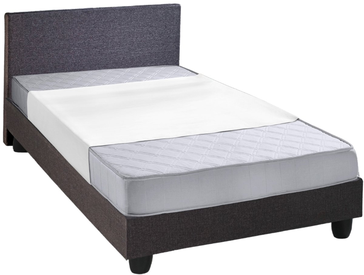 Sleepling 100 x 70 cm waterdicht matrasoplegger | matrasbeschermer van katoen | mijtdicht en urinebestendig | genaaide randen | Made in Germany | wasbaar op 95 graden, kookvast | wit