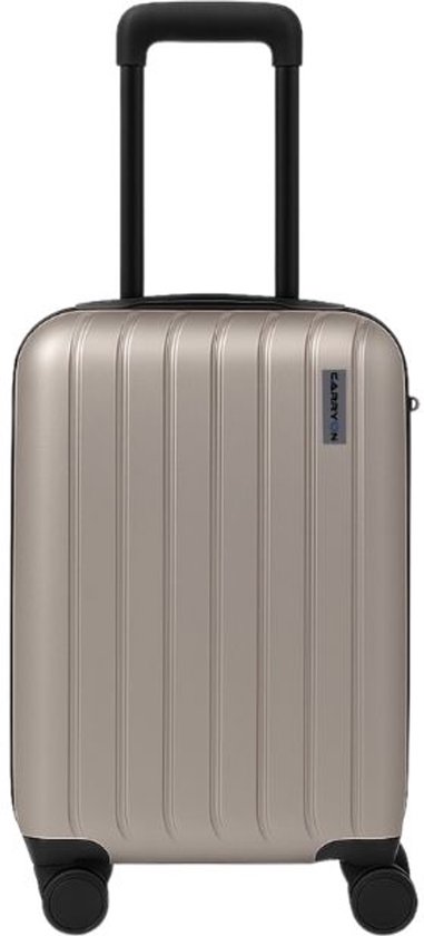 Lichtgrijze CarryOn koffer met verticale ribbels, zwart handvat en wielen.