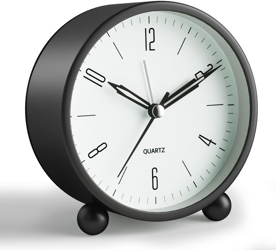 YouJabz Analoge wekker, super stil zonder tikken met nachtlampje, werkt op batterijen, modieuze ronde metalen wekker voor kantoor, slaapkamer, ouderen, volwassenen, kinderen, schoolcadeau (wit