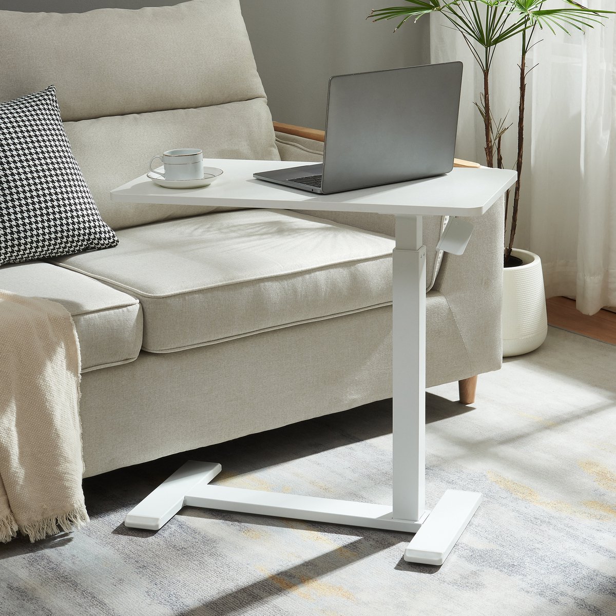 Bijzettafel Klirg in hoogte verstelbaar 68x36x66-92 cm wit met houtnerf [en.casa]