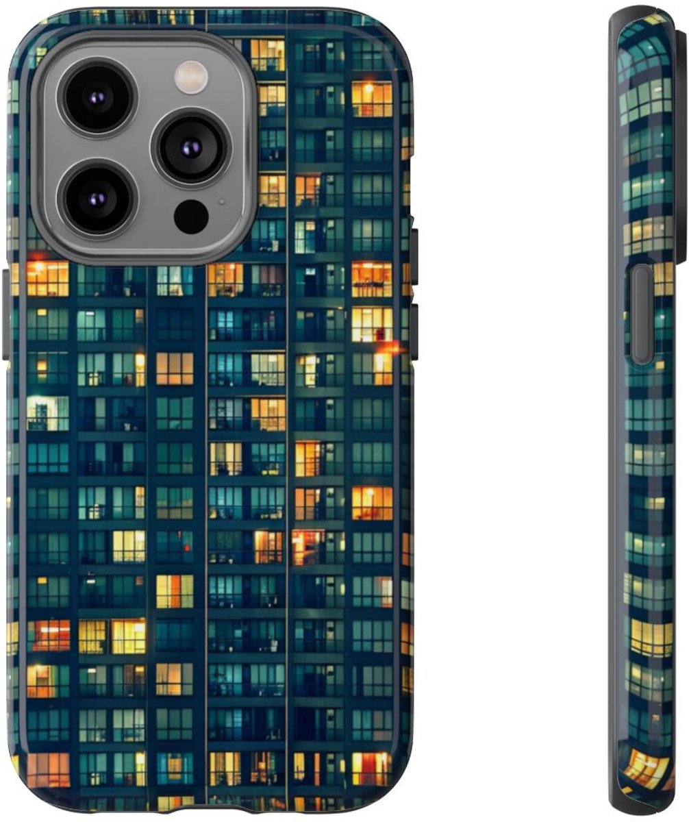 Verlichte Ramen van Wolkenkrabber bij Nacht – Telefoonhoesje Geschikt voor iPhone 14 Pro