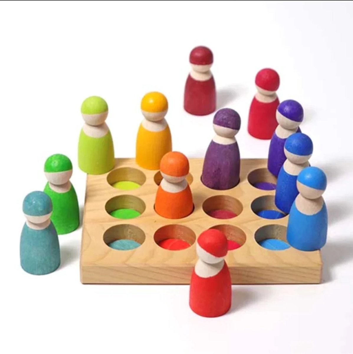 Houten poppetjes en sorteerplank - Regenboogkleuren - 12 poppetjes - Open einde speelgoed - Educatief montessori speelgoed - Grapat en Grimms style