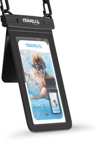Zwarte Travelly waterdichte telefoonhoes, met afbeelding van kind met zwembril onder water, hangend aan een nekkoord.