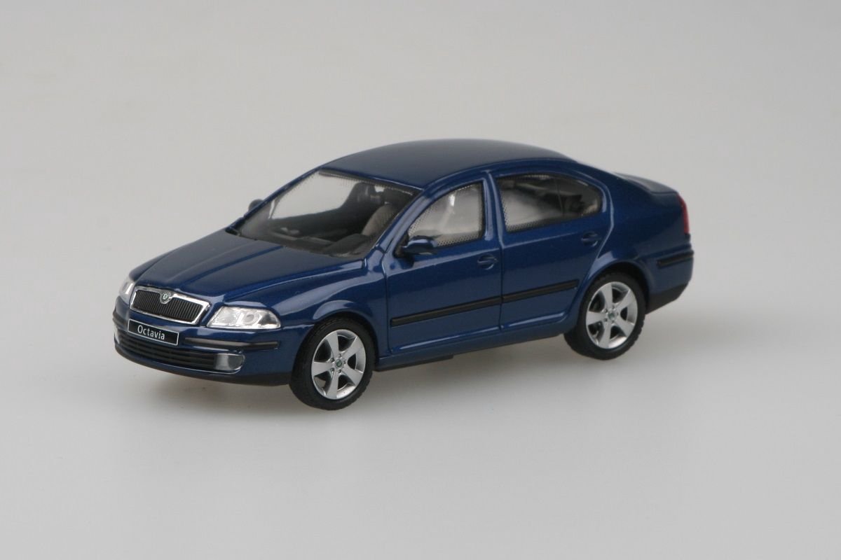 Abrex - Skoda Octavia II - 2004 - 1:43