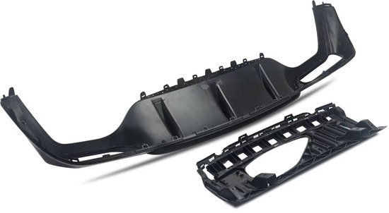 Zwarte achterbumper diffuser met drie centrale ribbels en montagebeugels.