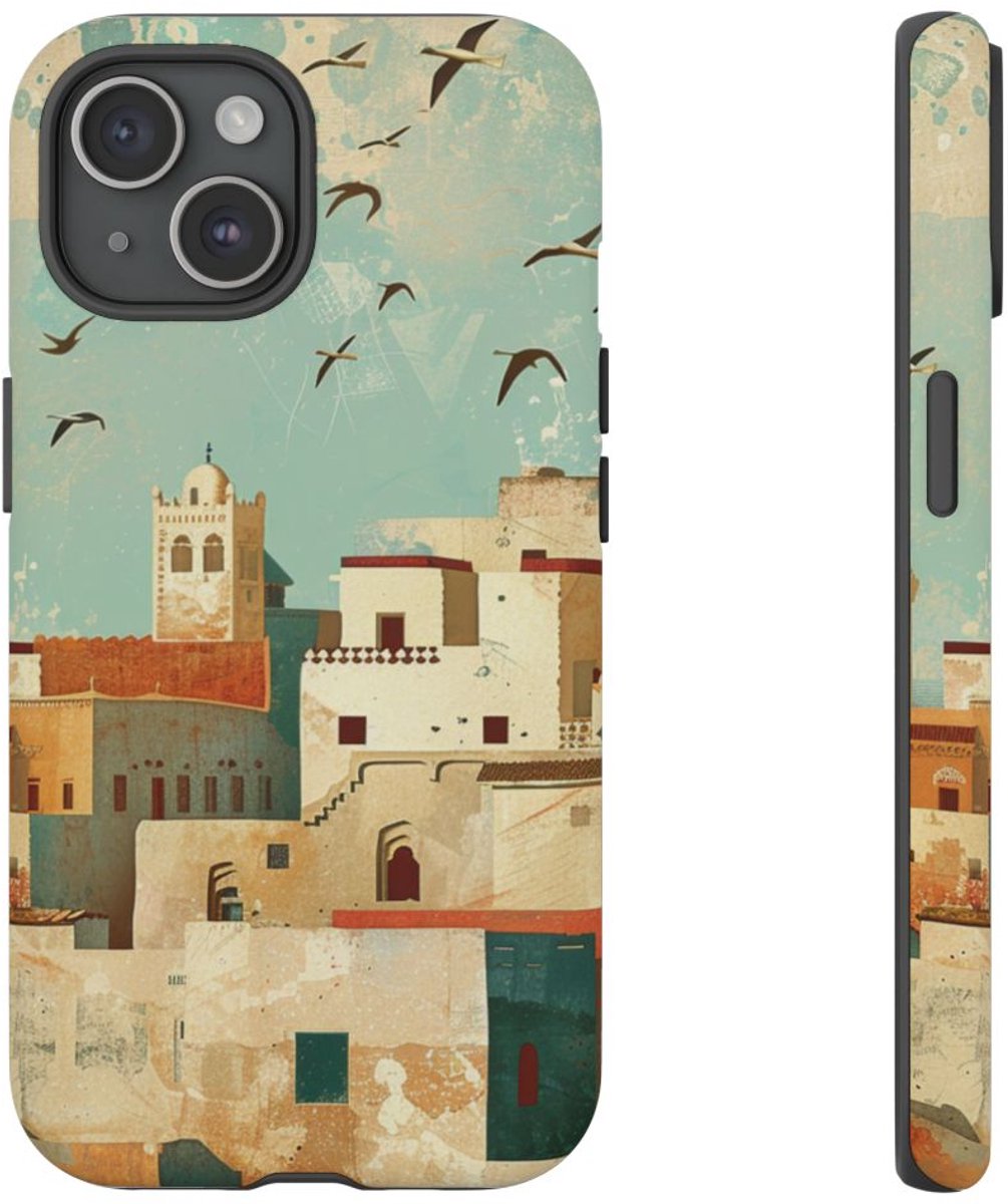 Illustratie van Marokkaanse Kustplaats – Mat Hoesje Geschikt voor iPhone 15