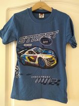 Stoer blauw T-shirt met racewagen 140