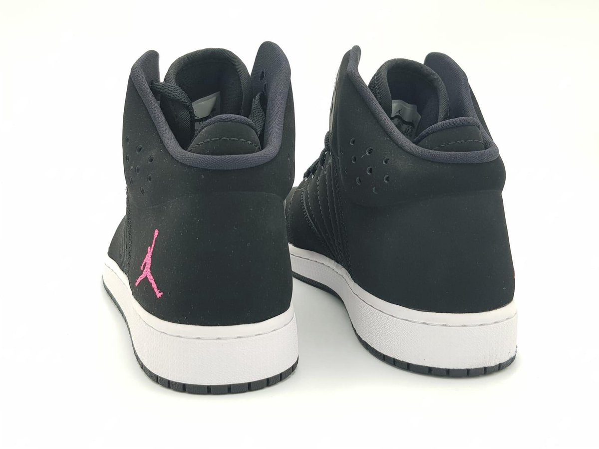 jordan 1 flight 4 price