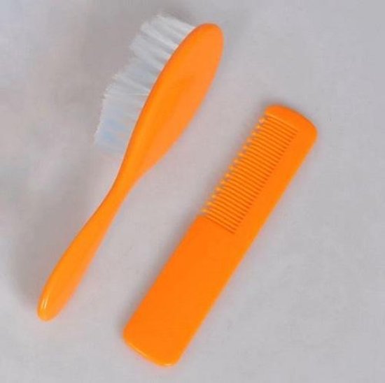Babyborstel en Babykam - Zachte haartjes - Voor Baby`s - Oranje van Nûby — afbeelding 3