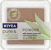 Nivea Pure & Natural Colours Powder With Organic Green Tea N° 04 Sand matt finish