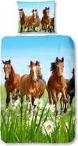 Good Morning Dekbedovertrek Horses - 140x200/220 - Paarden in de wei - Multi Kleur