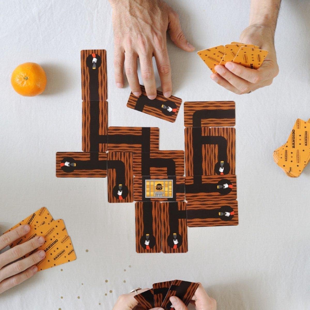 Bandido - Geronimo Games - Helvetiq - pocketspel - vanaf 6 jaar oud - van 1 tot 4 spelers — afbeelding 4