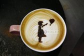 Afbeelding op acrylglas - Banksy, meisje met ballon, Hoop, Latte Art , Beige Bruin , 3 maten , Wanddecoratie