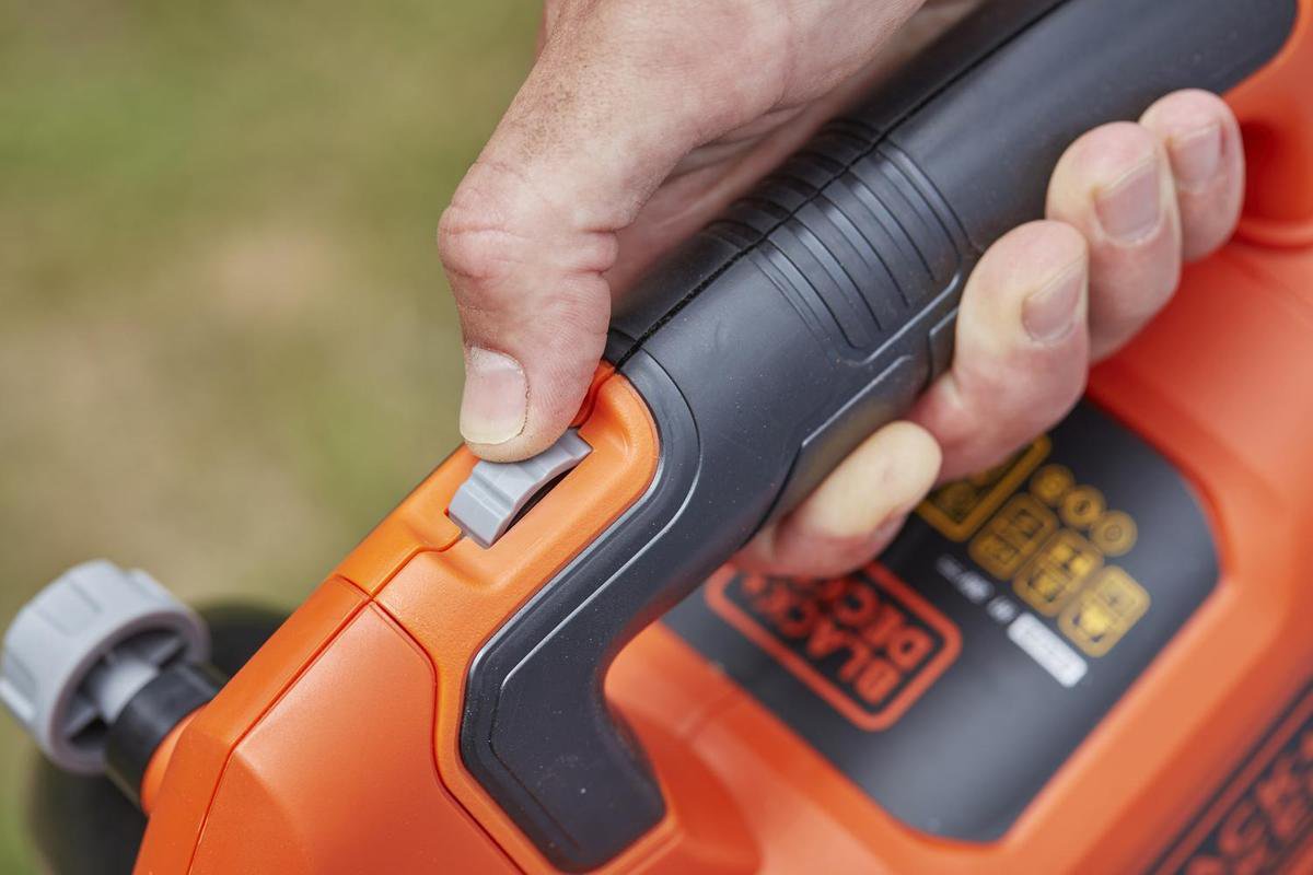 BLACK+DECKER 36V Bladblazer Tuinruimer op accu 2.5Ah inclusief accu en lader - BCBLV3625L1-QW – foto 3