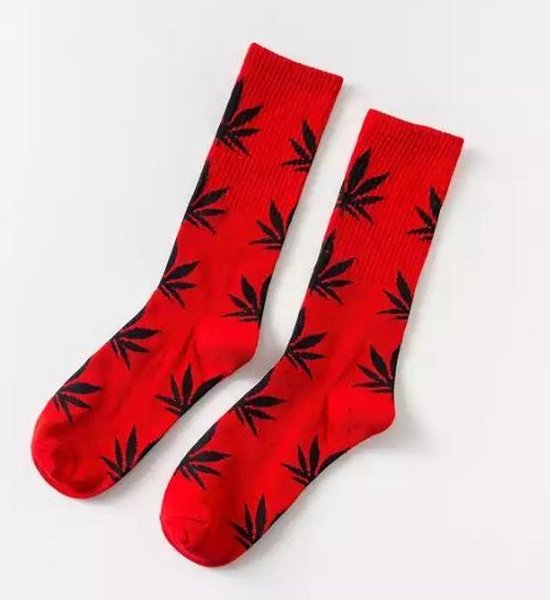Wietsokken - Cannabissokken - Wiet - Cannabis - rood-zwart - Unisex sokken - Maat 36-45