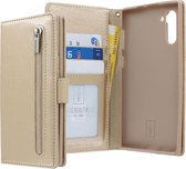 Samsung Galaxy Note 10 Bookcase hoesje - CaseBoutique - Effen Goud - Kunstleer - Met Rits Vakje Muntvakje