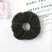 Jumalu scrunchie velvet haaraccessoires - legergroen