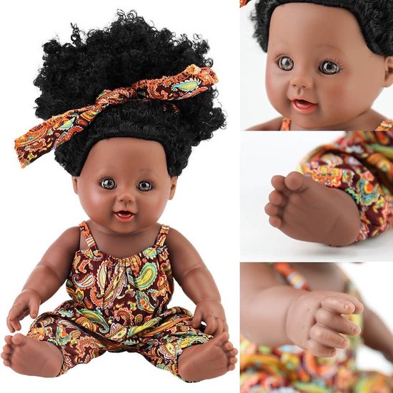 bol.com | Miss Mae bruine pop met zachte krullen en accessoires - kroeshaar  - african doll -...