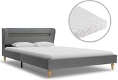 Bed met Matras Lichtgrijs 140x200 cm Stof met LED (Incl LW Led klok) - Bed frame met lattenbodem - Tweepersoonsbed Eenpersoonsbed