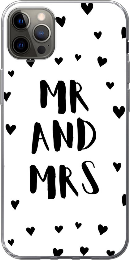 Geschikt voor iPhone 12 Pro Max hoesje - Quotes - 'Mr and Mrs' - Hart - Spreuken - Siliconen Telefoonhoesje