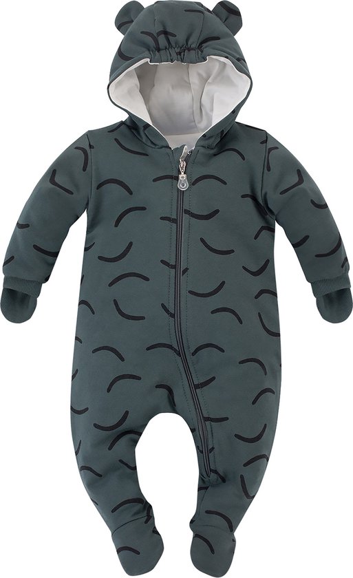 Koude Baby in Winterpak in De Sneeuw Stock Foto - Image of spelen, leuk