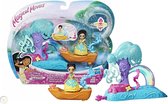 Hasbro Disney Princess - Pocahontas -Boot - Prinses - Boottocht - Snap In figuur - Magical Movers - River Bend Boat Ride