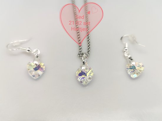 Setje - hartje - ketting met oorbellen - van fonkelende facet geslepen glas kristal hartjes - Liefde - verliefd.