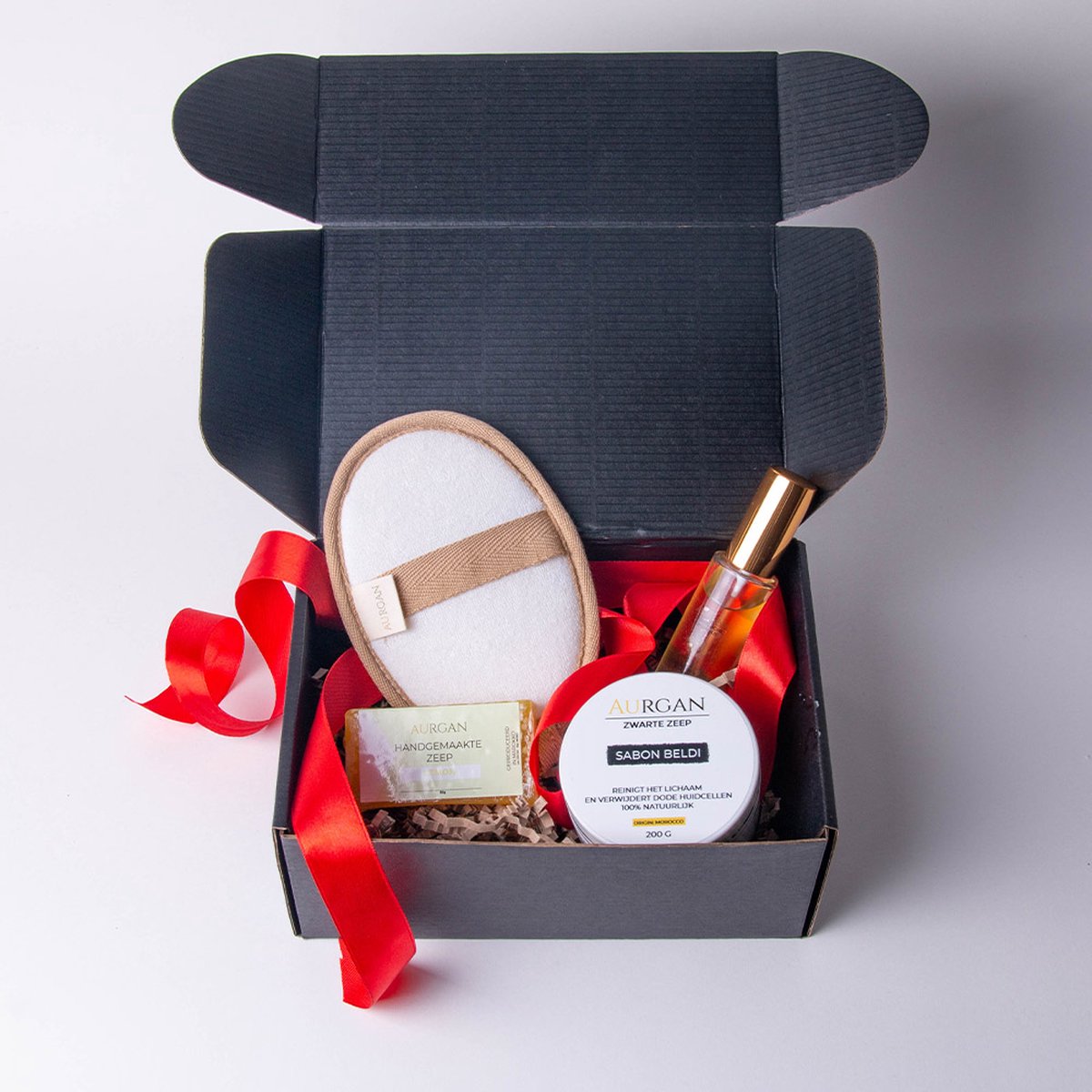 Body Shower Care Box – Douche Giftset – Arganolie + Sabon Beldi + Traditionele Handgemaakte Zeep + Loofah Scrub Pad – Verjaardag – Cadeau tip – Vrouw – Moederdag pakket