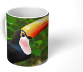 Mok - Een toekan zit op een boomstam - 350 ML - Beker
