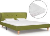 Decoways - Bed met matras stof groen 140x200 cm