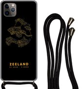 Hoesje met koord Geschikt voor iPhone 11 Pro - Zeeland - Nederland - Zwart - Goud - Siliconen - Crossbody - Backcover met Koord - Telefoonhoesje met koord - Hoesje met touw