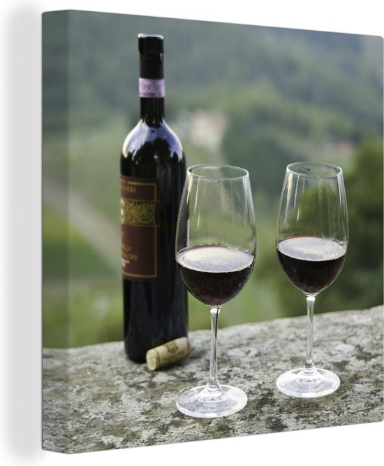 Peinture sur Toile Bouteille de Vin rouge avec Vignes de Sangiovese en Arrière-Plan - 90x90 cm - Décoration Décoration murale